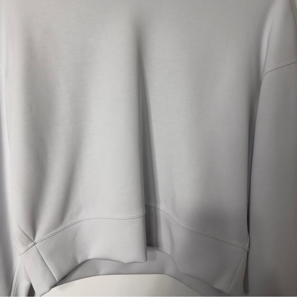 NWOT Lululemon Perfectly Oversized Cropped Crew *Softstreme - Picture 5 of 11